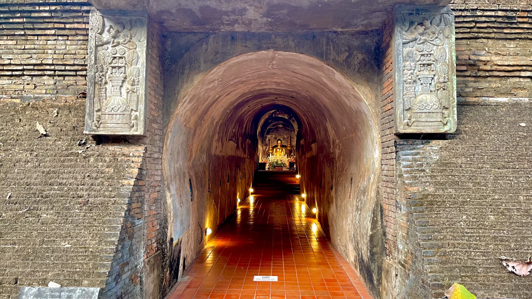 วัดอุโมงค์ สวนพุทธธรรม